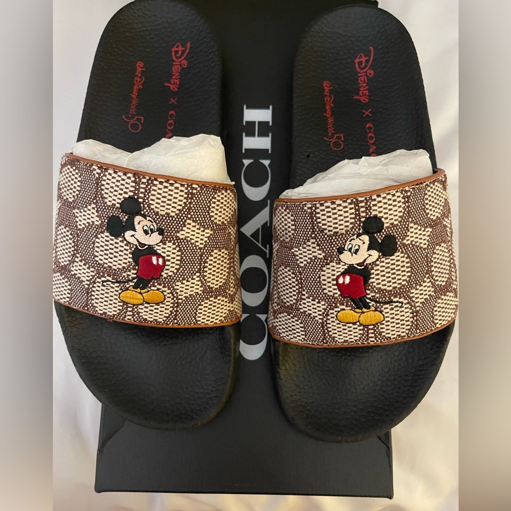 Coach Disney Mickey Mouse slid